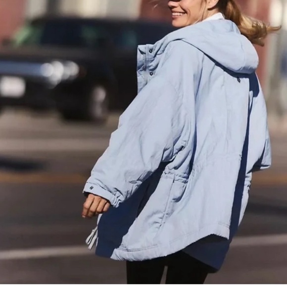 Free People Movement Billie Boxy Lightweight Insulated Jacket M/L NWT - Picture 13 of 13